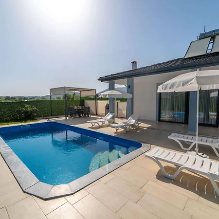 Villa Doga