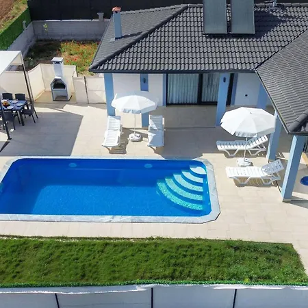 Villa Doga *